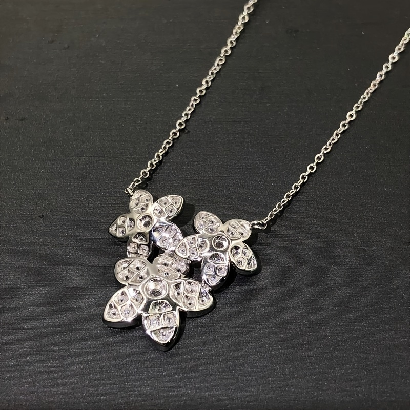 Women's Flower Synthetic Zirconia Pendant Necklace